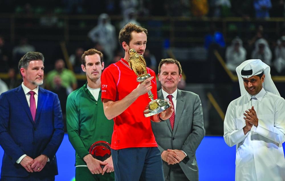 Medvedev vence Murray e é campeão do torneio de Doha