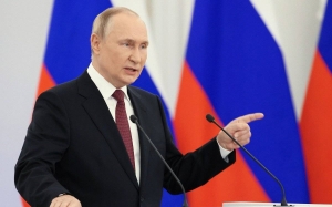 Russia, China Are Not Creating Military Alliance, Says Putin - Gulf Times