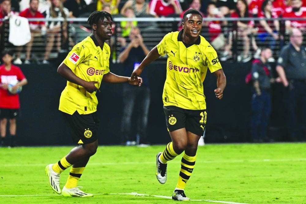 Borussia Dortmund defeat sloppy Manchester United in Las Vegas friendly