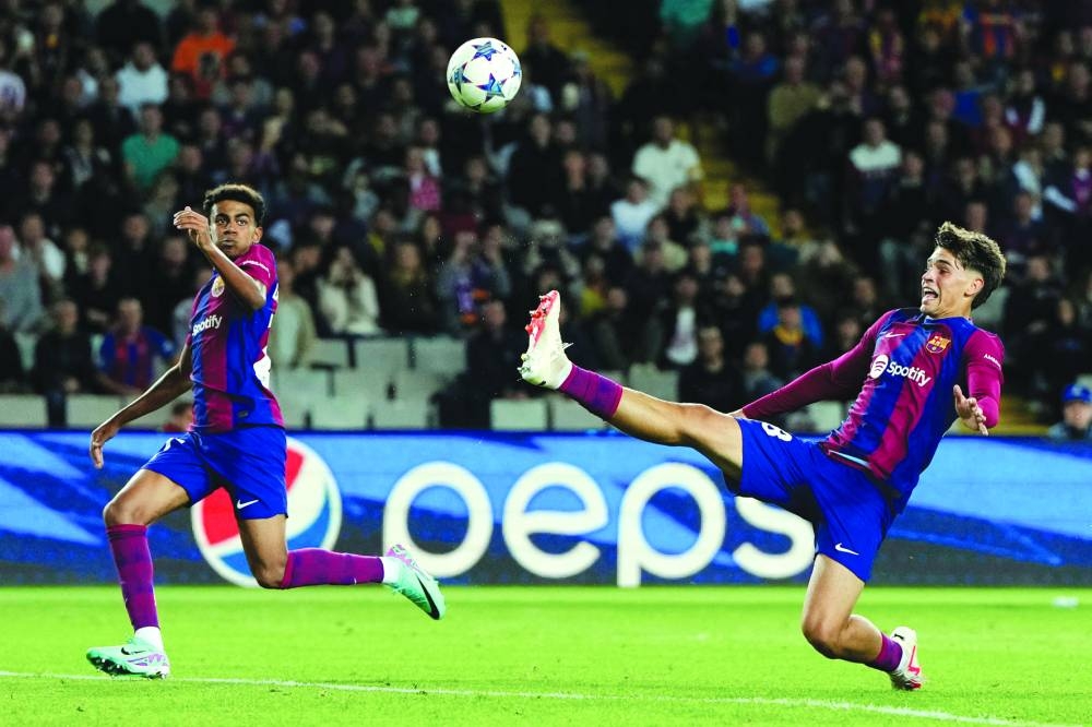 Barcelona beats Shakhtar 2-1 for third straight win in group stage