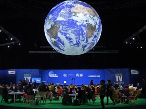 UN climate talks chief pushes for rapid draft deal