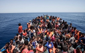 Moroccan navy saves 67 illegal immigrants