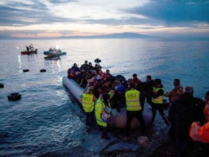 At least two dead after migrant boat sinks off Greek island