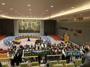 Rabbis protest at United Nations asking for ceasefire in Gaza