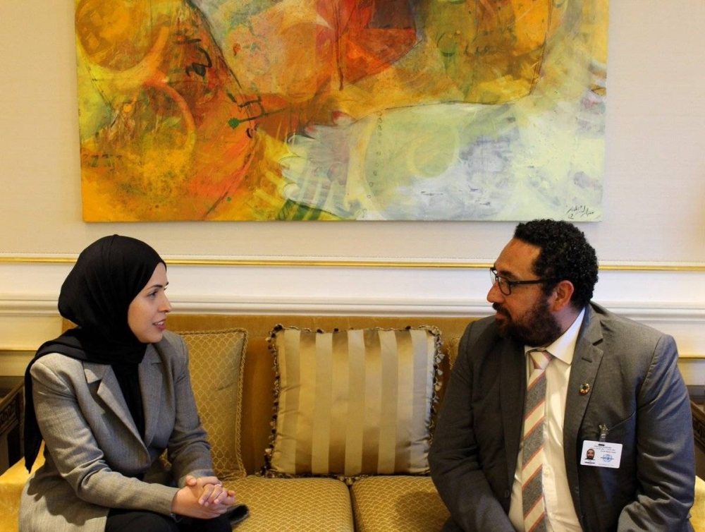 Representante Permanente de Qatar ante la ONU se reúne con Ministro de Educación de Chile