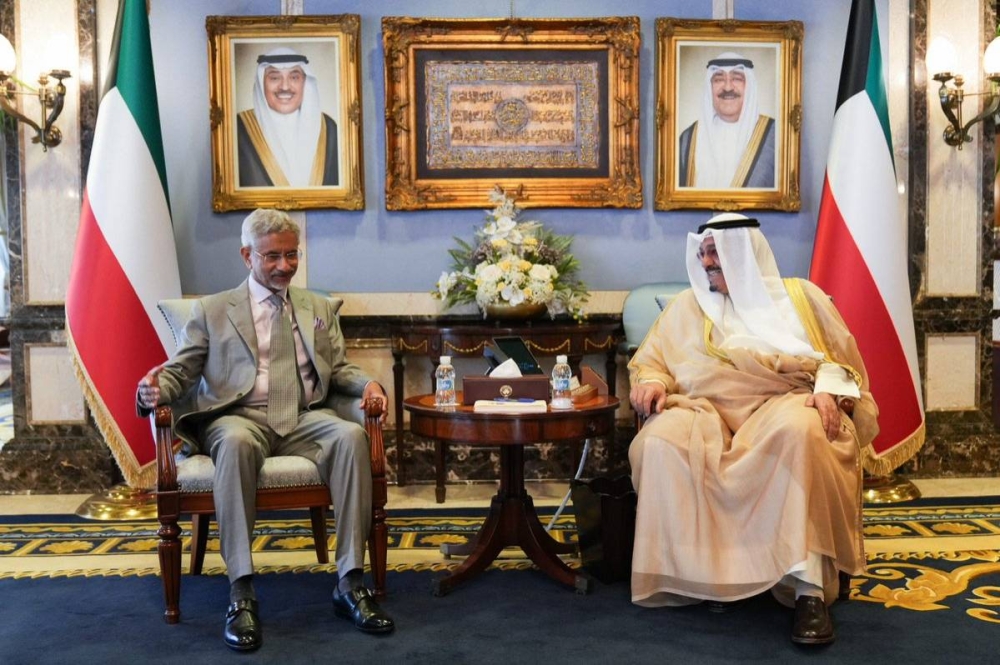 Kuwaiti Prime Minister, Indian Foreign Minister discuss bilateral relations