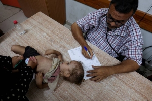 Baby paralysed in Gaza’s first case of type 2 polio for 25 years: WHO