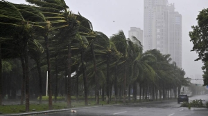 Typhoon Bebinca makes landfall in Chinese Shanghai