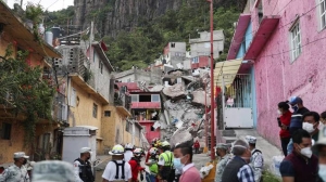 Landslide in Central Mexico kills nine