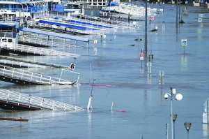 Flood-hit central Europe to get billions in EU aid