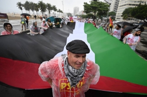 Protesters hold pro-Palestinian march in Rio ahead of G20