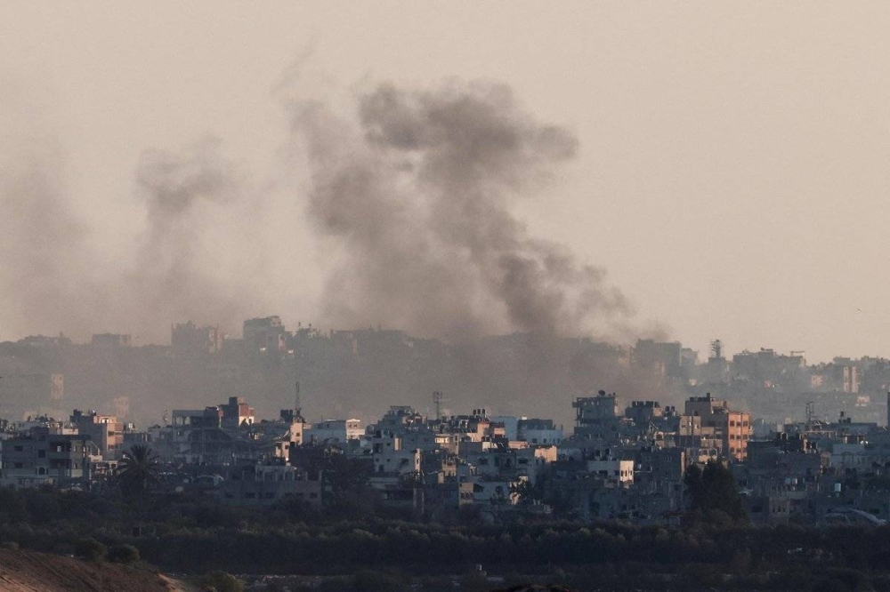 Several Palestinians martyred, injured in Israeli bombing across Gaza Strip