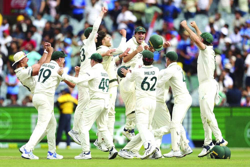 Australia win Test thriller after late India collapse