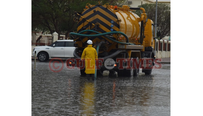 Heavy rain lashes Qatar