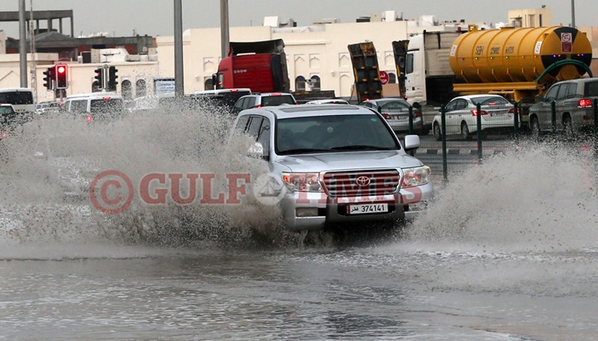 Heavy rain lashes Qatar