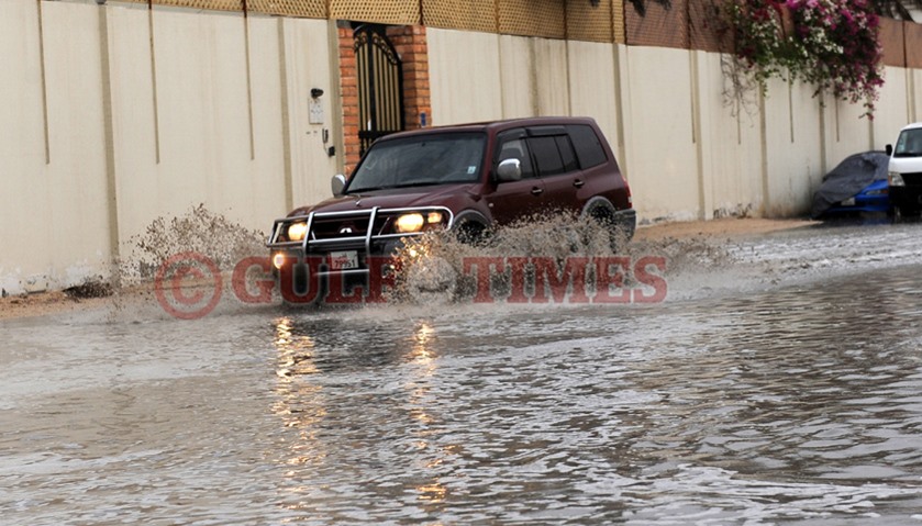 Heavy rain lashes Qatar