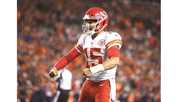 Kansas City Chiefs rally for 13th straight win over Broncos stay