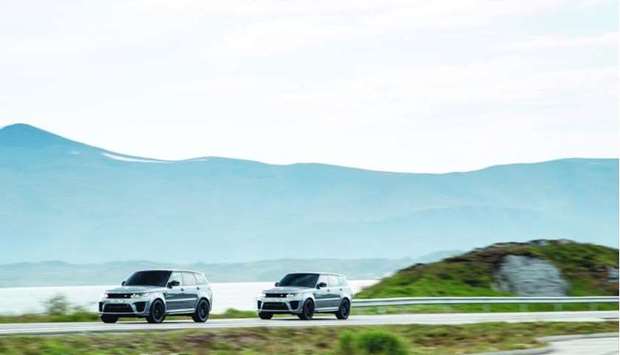 The Range Rover Sport SVR in 'No Time To Die'.