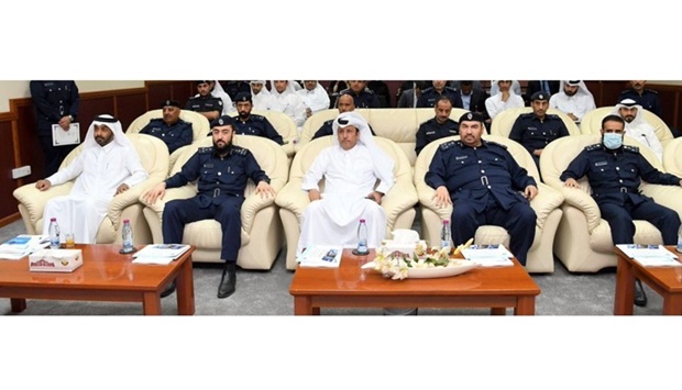 Brig. Jamal Muhammad Al Kaabi, DG of Criminal Investigation, Brig. Nasser Abdullah Al Mahmoud, Director of the CEID and Brig. Adel Abdul Hamid Al Emadi, Director of the Forensic Laboratory Dept, and students of Joaan bin Jassim Academy for Defence Studies attended the meeting.