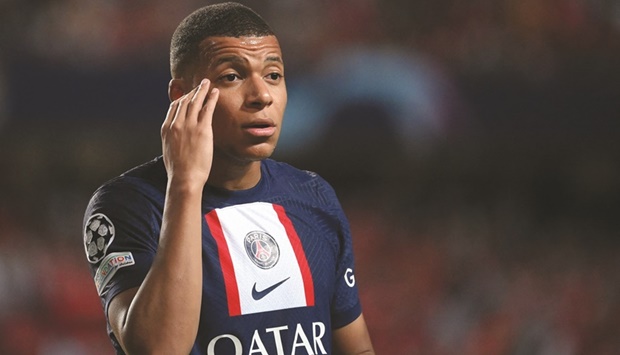 Kylian Mbappe beats Lionel Messi, Cristiano Ronaldo to top Forbes rich list  - ESPN