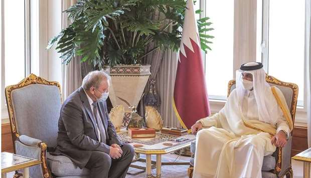 His Highness the Amir granted the Russian ambassador Al Wajbah Decoration in recognition of his role in contributing to enhancing bilateral relations between Qatar and Russia.