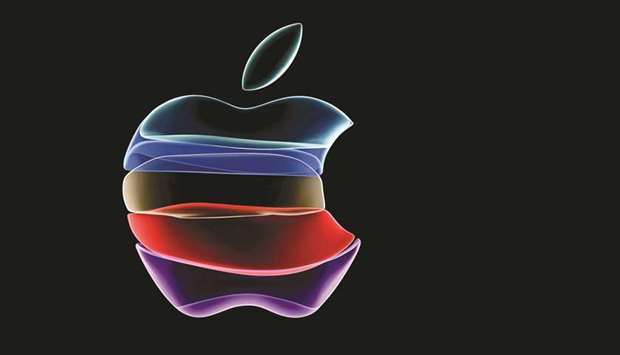 Apple is internally targeting a launch of its self-driving car in four years, faster than the five-to seven-year timeline that some engineers had been planning for earlier this year