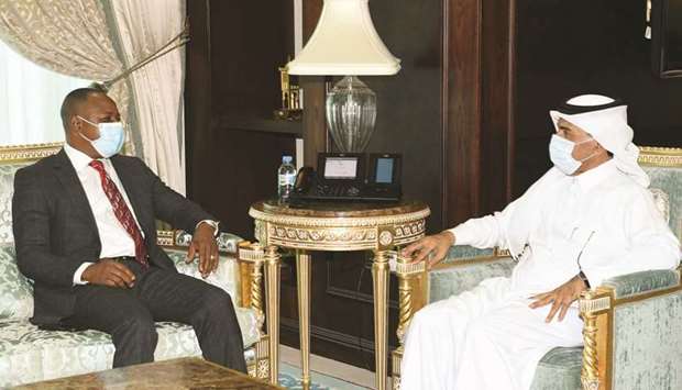 Al-Hammadi meets Nigerian official - Gulf Times