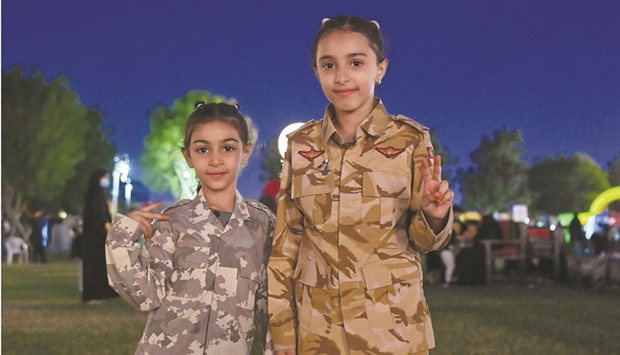 Children in particular enjoyed wearing military uniforms and traditional dresses, while young people displayed their pride in the country and love for it in by decorating their vehicles with the Qatari flags, the National Day Motto and other National Day themes.