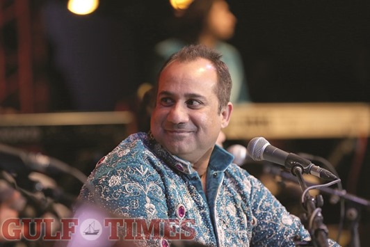 PEAK PERFORMANCE: Building up the mood with his popular Bollywood songs, Rahat Fateh AliKhan gradually moved to his uncle, the legendary Ustad Nusrat Fateh Ali Khanu2019s qawwalis.