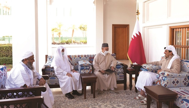 During the meeting, they reviewed areas of cooperation between Qatar and the Union and ways to support and develop them.