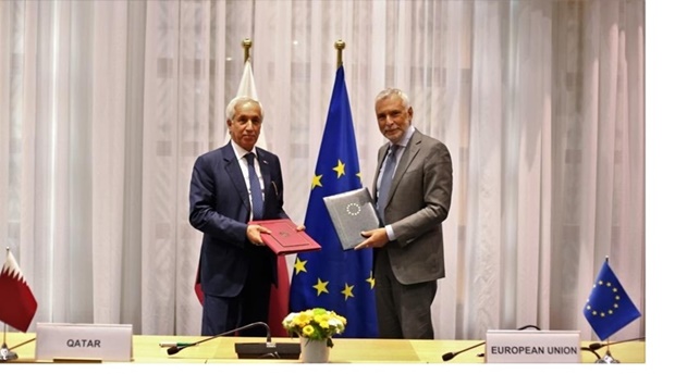 The agreement was signed by HE the Minister of State for Foreign Affairs Sultan bin Saad al-Muraikhi and the Secretary-General of the European Union External Action Service Stefano Sannino.