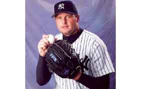 Roger Clemens goes on trial with Andy Pettitte as star witness