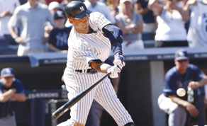 Jeter reaches 3,000 hits, goes 5-for-5