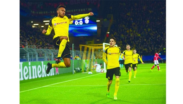 Aubameyang arrives at Dortmund from St-Etienne, UEFA Champions League