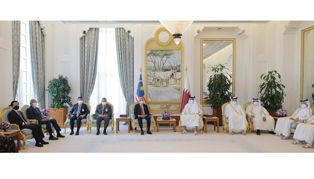 His Highness the Amir Sheikh Tamim bin Hamad Al-Thani and the Prime Minister of Malaysia Ismail Sabri Yaakob hold official talks session at the Amiri Diwan