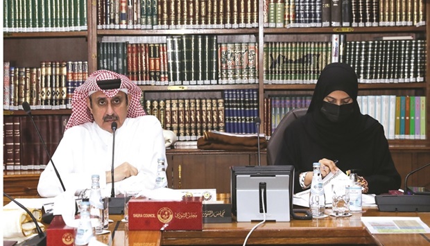 During the meeting, the committee reviewed the responses it has received from Qatar University to the committee's inquiries, which were related to a number of educational and academic axes at the university.