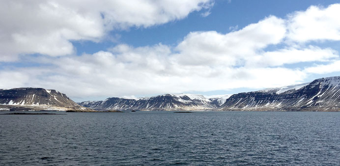 RUGGED YET BEAUTIFUL: There is a rugged, mountainous beauty to the Icelandic coastline.