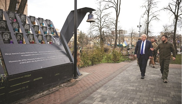 President Zelensky and Prime Minister Johnson at a monument in Kyiv to the so-called u2018Heavenly Hundredu2019, the people killed during the Ukrainian pro-European Union mass protests in 2014.