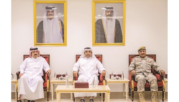 HE the Chief of Staff of Qatar Armed Forces Staff Lieutenant General (Pilot) Salem bin Hamad al-Nabit visited on Monday Joaan bin Jassim Academy for Defence and Security Studies, where he discussed a number of issues with HE the Academy's Commander Staff Major General Fahd bin Mubarak al-Khayareen and a number of the academy's officers.