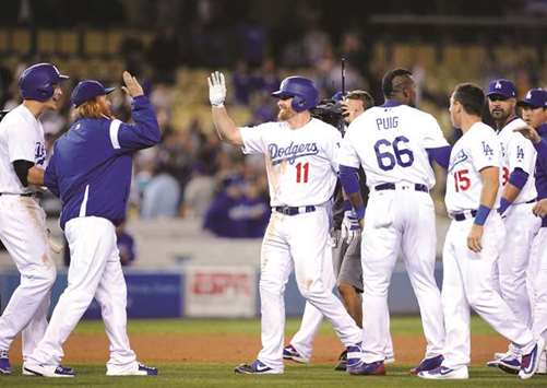 Joc Pederson caught the first pitch from his brother Champ on his  bobblehead night