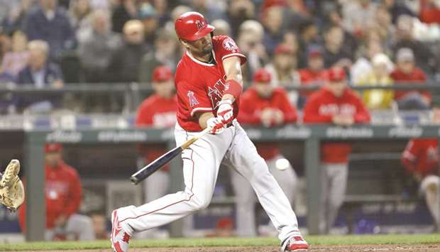 Angels shut out Mariners on night Albert Pujols gets 3,000th hit