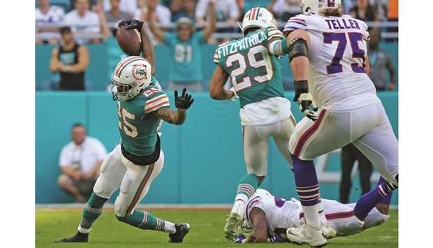 Miami Dolphins' cornerback injury update: Xavien Howard, Cordrea Tankersley