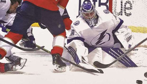 Vasilevskiy stops 32, Lightning top Panthers 3-1 in Game 2