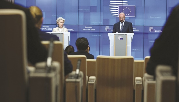 European Council president Charles Michel (right) and Commission President Ursula von der Leyen address the closing press conference of an European Union summit on Ukraine, defence and energy, in Brussels on Tuesday. Russia provided just over a quarter of EU oil imports in 2020, while Europe is the destination for nearly half of Russiau2019s crude and petroleum product exports.