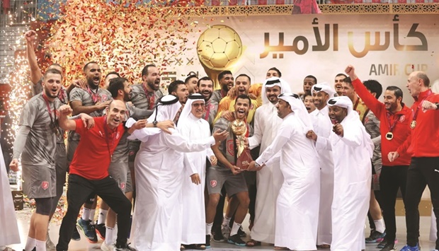 Qatar Olympic Committee President HE Sheikh Joaan bin Hamad al-Thani crowned Amir Cup handball champions Al Duhail, who beat Al Arabi in the final 33-27 yesterday to win the prestigious title. 