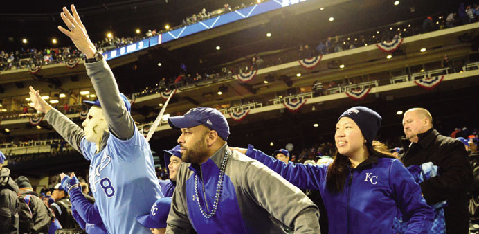 Royals Rally Past Mets for First World Series Title Since 1985