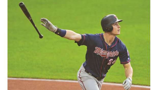 Garver hits a pair of homers, Twins beat Indians 5-3 