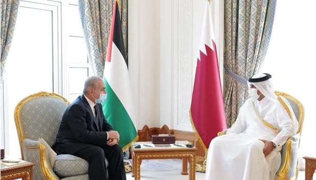 HE the Prime Minister and Minister of Interior Sheikh Khalid bin Khalifa bin Abdulaziz Al-Thani meets with the Prime Minister of the State of Palestine Mohammed Shtayyeh