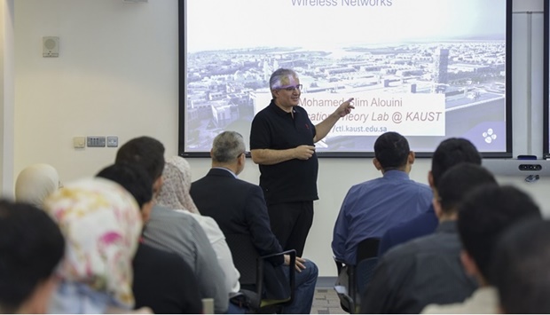 Dr Mohamed-Slim Alouini during the lecture.