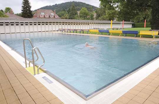 The Lorettobad has been in existence since 1886. Back in those days, pools all around Germany were separated for the two sexes out of concern for public decency and morals. Over the decades, however, this separation gradually gave way to shared pools. The Lorettobad remained the last outdoor pool exclusively for women.